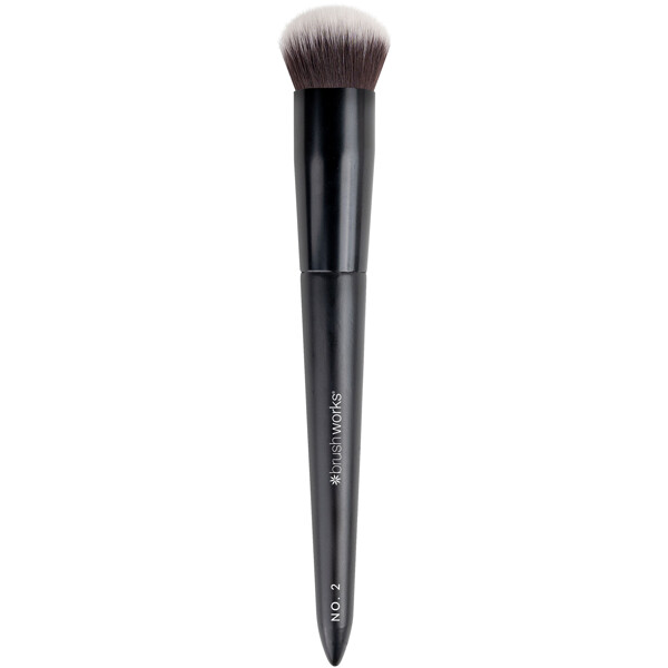 Brushworks No. 2 Buffing Foundation Brush (Picture 3 of 9)