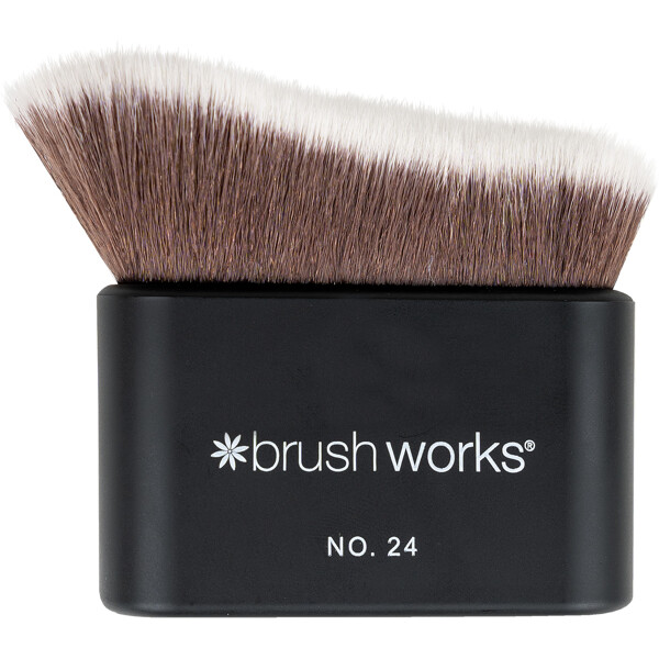 Brushworks No. 24 Blending Face & Body Brush (Picture 3 of 8)