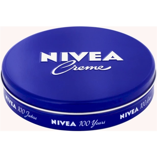 Nivea Creme (Picture 1 of 7)