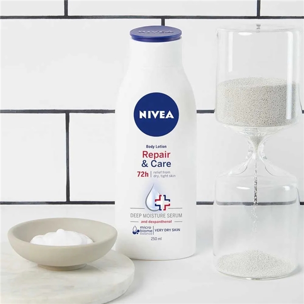 Nivea Repair & Care Body Lotion (Picture 2 of 4)