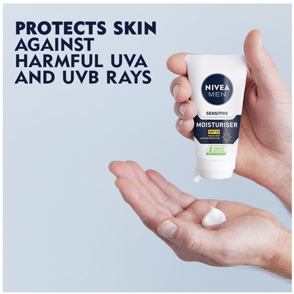 Nivea Men Sensitive Face Moisturiser SPF15 (Picture 6 of 8)