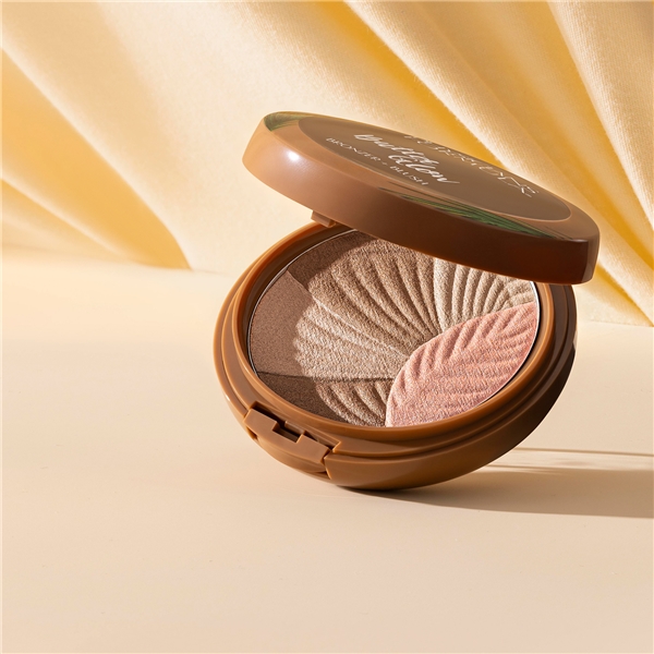 Butter Glow Bronzer + Blush (Picture 5 of 7)